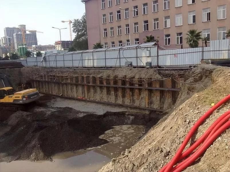 Batumi — Pirosmani 3B — photo 3